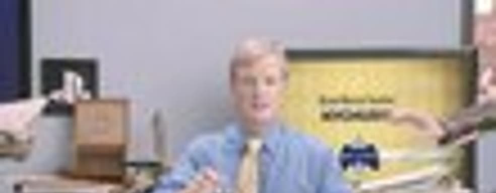 Kevin Butler поздравляет Nychus 13