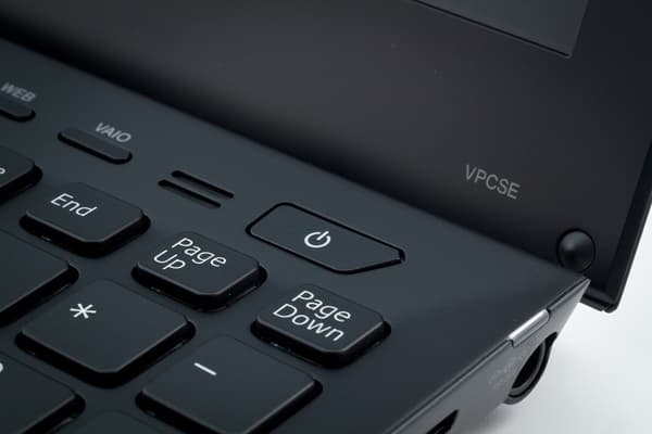 Ноутбук Sony VAIO SE