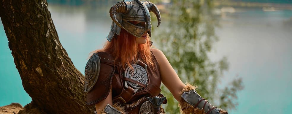 «Погоди! Погоди! На часы посмотри!»: фанатка показала косплей Довакина из The Elder Scrolls 5: Skyrim