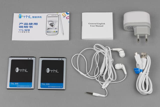 Аксессуары коммуникатора Обзор ThL W8. Аксессуары коммуникатора