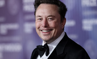 Илон Маск запустил стрим Path of Exile 2, умер на обучении и прекратил трансляцию