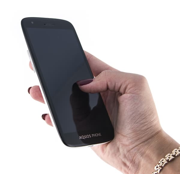 Обзор Sharp Aquos Phone SH930W