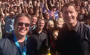 Бывший глава Blizzard: размер Microsoft Gaming вынуждает выпускать игры на платформах конкурентов