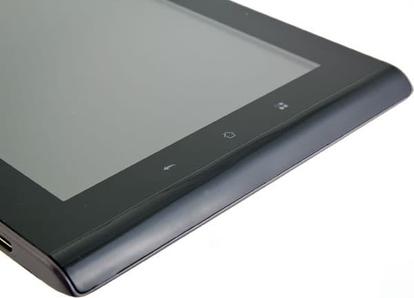 Вид сбоку планшета iconBIT NetTAB Pride