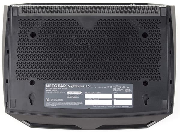 Внешний вид Netgear R8000 Внешний вид Netgear R8000