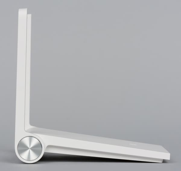 Внешний вид Xiaomi Mi Wi-Fi Mini Внешний вид Xiaomi Mi Wi-Fi Mini