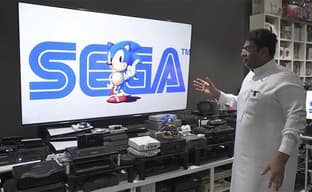 Gamer Connects 444 Consoles to One TV, Becomes Guinness World Record Holder