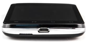 Обзор ZTE V889M. Нижний торец коммуникатора