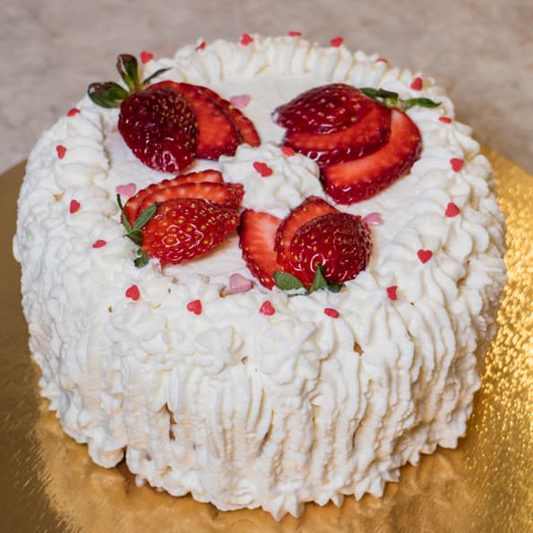 Планетарный миксер Electrolux EKM7300