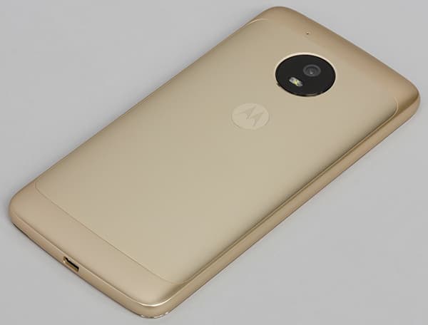 Обзор смартфона Moto G5