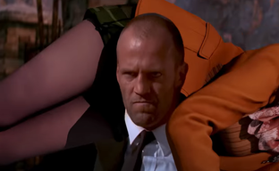 Джейсон Стэйтем спасает Эшли из Resident Evil 4 в новом видео-кроссовере