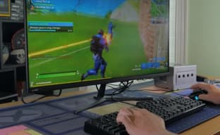 Видеоблогер поместил игровой компьютер в игровую консоль