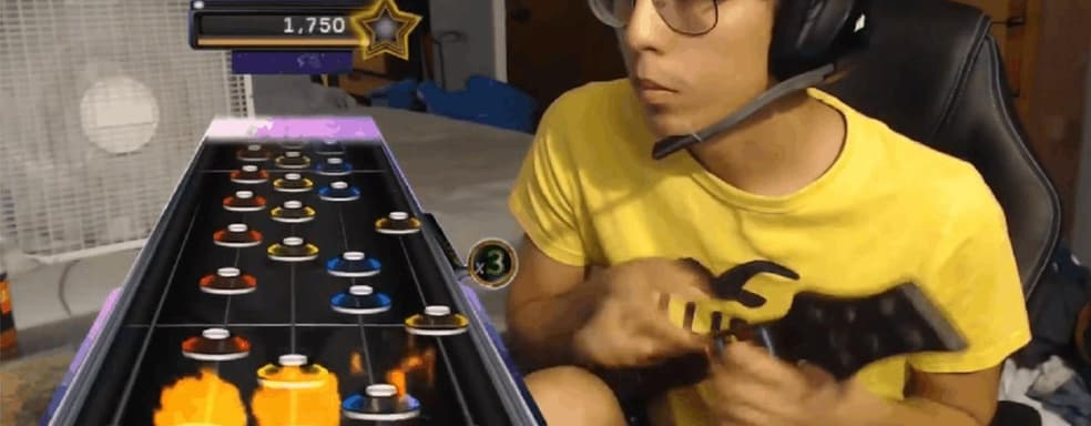 Фанаты поймали с поличным лучшего игрока Guitar Hero
