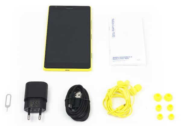 Комплект поставки Nokia Lumia 1520 Комплект поставки Nokia Lumia 1520