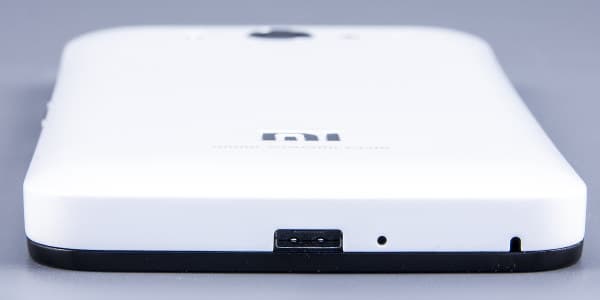 Внешний вид Xiaomi Mi2S Внешний вид Xiaomi Mi2S