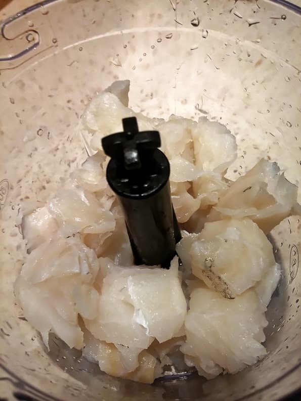 Погружной блендер Kitfort KT-1322