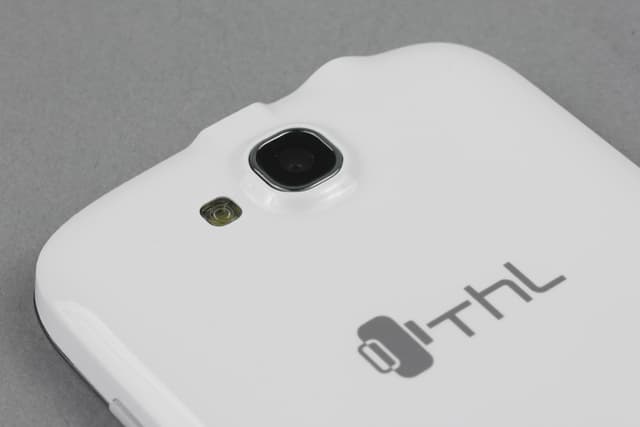 Камера Обзор ThL W8. Камера