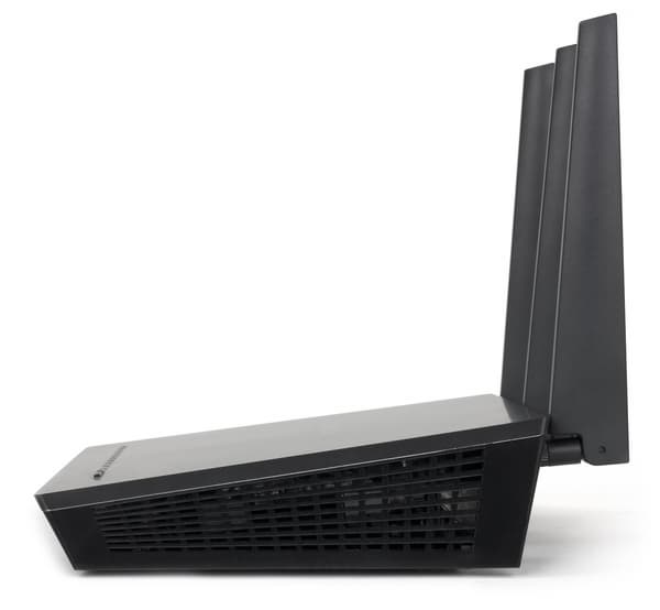 Внешний вид Netgear R7000 Внешний вид Netgear R7000