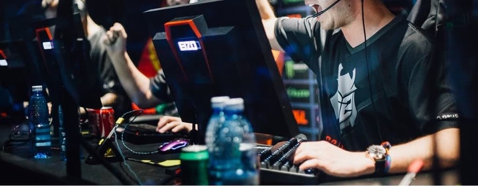 Не исключено, что кибератлеты России смогут проходить альтернативную службу в составе «киберспортивных рот»