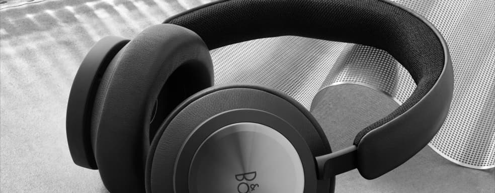 Microsoft анонсировала премиальные наушники за 499 долларов