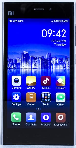 Внешний вид Xiaomi Mi3 Внешний вид Xiaomi Mi3
