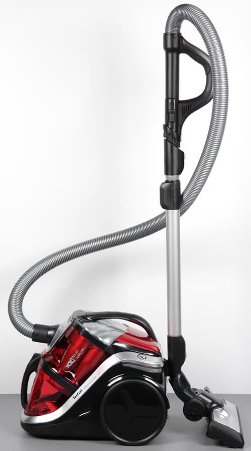 Пылесос Tefal Silence Force TW8370RA, общий вид Пылесос Tefal Silence Force TW8370RA, общий вид