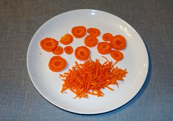 Мясорубка Philips Progresso Collection HR2745