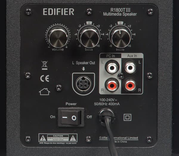 Внешний вид Edifier R1800TIII