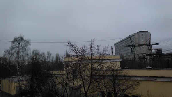 Снимок фронтальной камерой смартфона Motorola Moto X