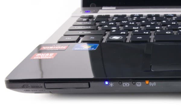 Ноутбук Acer Aspire V3-551