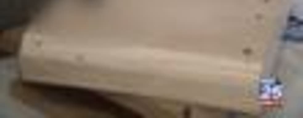 Девятилетний мальчик обнаружил под елкой в коробке с PS4 деревянный брусок вместо консоли