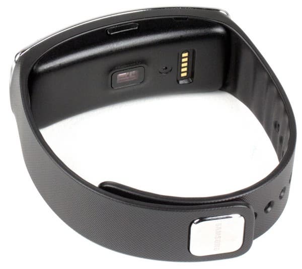 Умный браслет Samsung Gear Fit Умный браслет Samsung Gear Fit