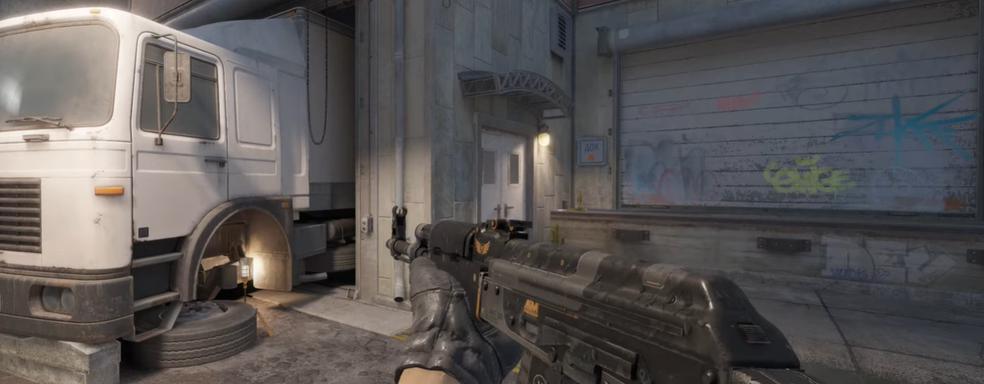 Valve изменила редкую анимацию осмотра AK-47 в CS2 и позаботилась о создателях карт в Steam