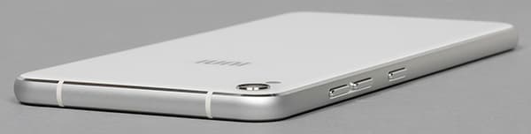 Обзор смартфона Iuni N1