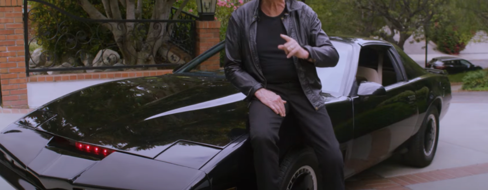 «Рыцарь дорог» Дэвид Хассельхофф вернулся, чтобы прорекламировать благотворительные микротранзакции в играх