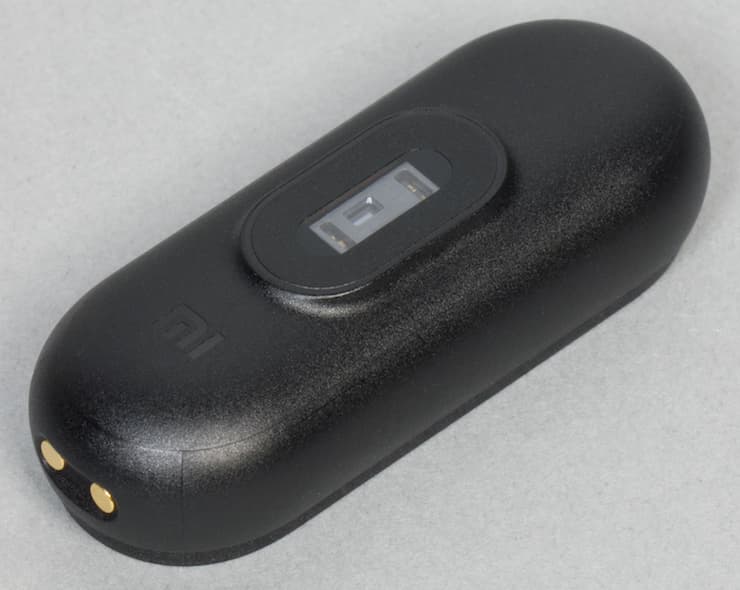 Умный браслет Xiaomi Mi Band Умный браслет Xiaomi Mi Band