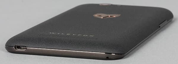 Смартфон Wileyfox Spark+