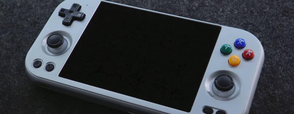 Anbernic анонсировала портативную и игровую консоль горизонтального формата RG 477M