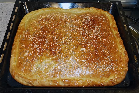 Кухонный комбайн (планетарный миксер) Clatronic KM 3630