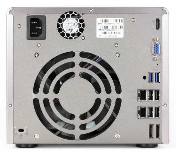 Внешний вид QNAP TS-569L