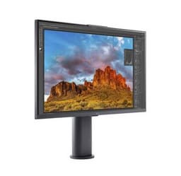 Curved OLED monitor LG UltraGear debuts at IFA 2022