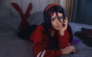 Tamagotchi Girl: Cosplayer Recreates Mita from MiSide Horror