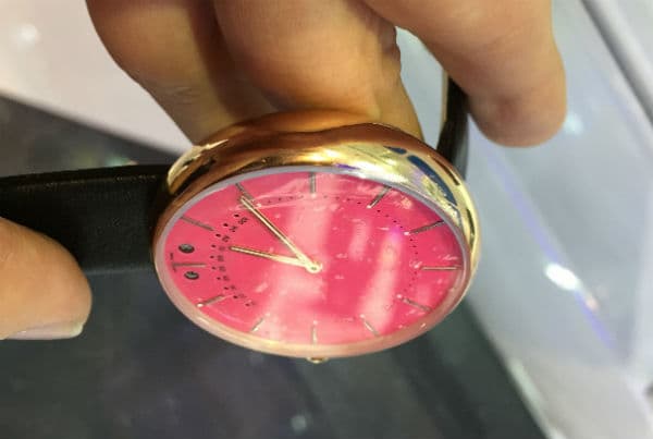 Часы ZTE на Mobile World Congress 2015