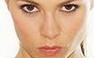 Элисон Кэрролл жалуется на напряженный график