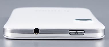 Верхний торец Обзор Lenovo S720. Верхний торец