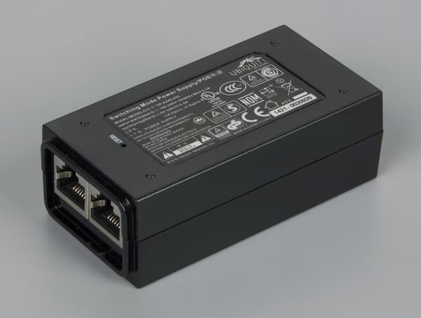 Блок питания точки доступа Ubiquiti UniFi AP Блок питания точки доступа Ubiquiti UniFi AP