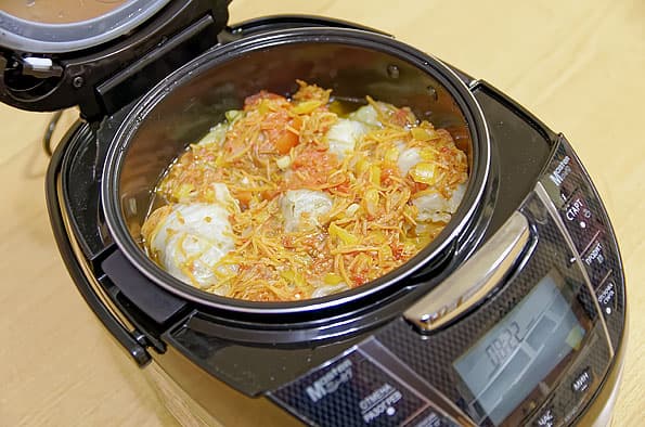 Мультикухня Redmond RMC-FM230