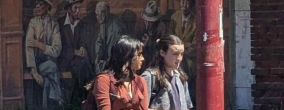 Photos from the set of The Last of Us Season 2 by HBO have appeared. Ellie, Dina, and local attractions