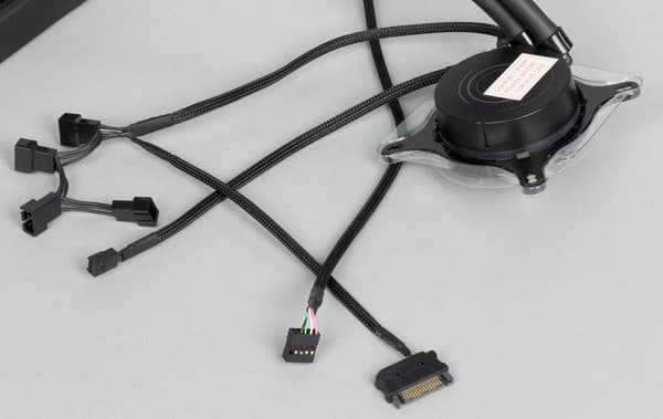 NZXT Kraken X61, разъемы NZXT Kraken X61, разъемы