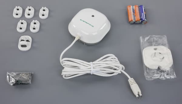 Комплект поставки датчика Everspring ST812 Комплект поставки датчика Everspring ST812